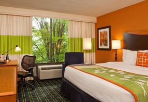 fairfield inn by marriott north little rock ar,Location and Accessibility