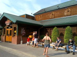 texas roadhouse fort smith ar,Location and Ambiance