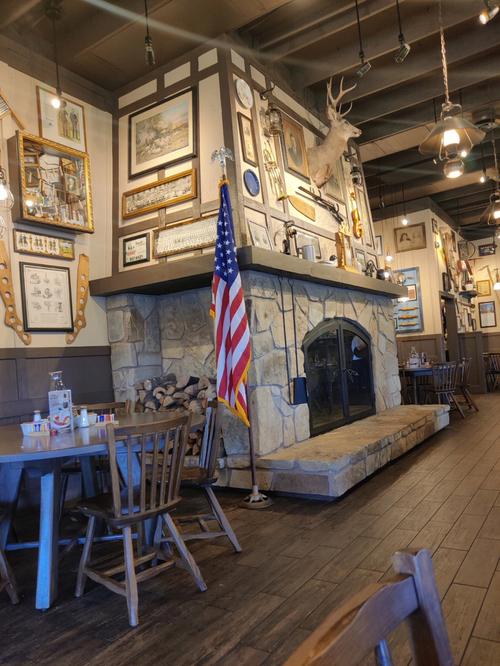 cracker barrel conway ar,History and Background