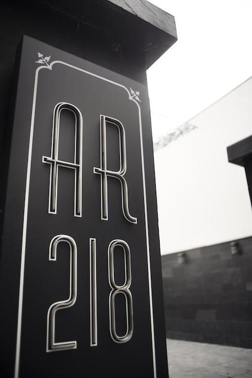 ar 218 hotel,Location and Accessibility