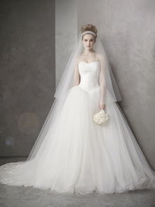 Low’s bridal ar wedding dresses,Design Philosophy